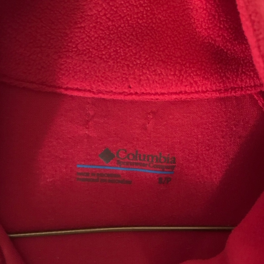 Columbia Pullover - image 3